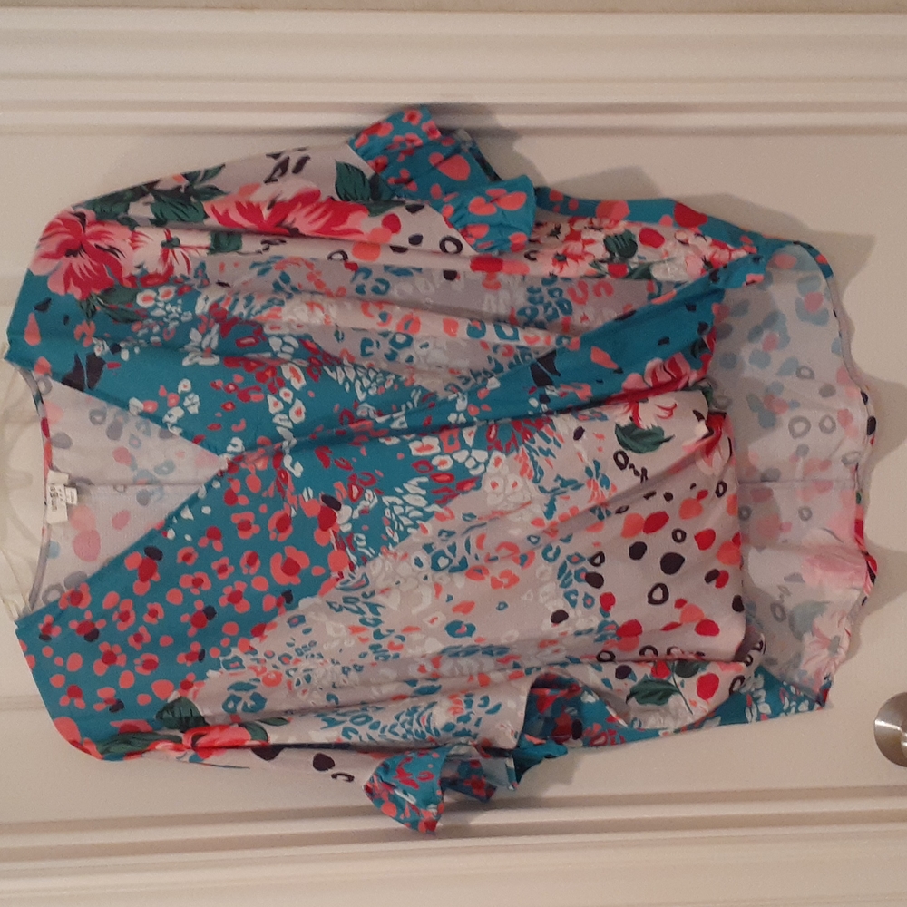 L Umgee ruffle short sleeve top